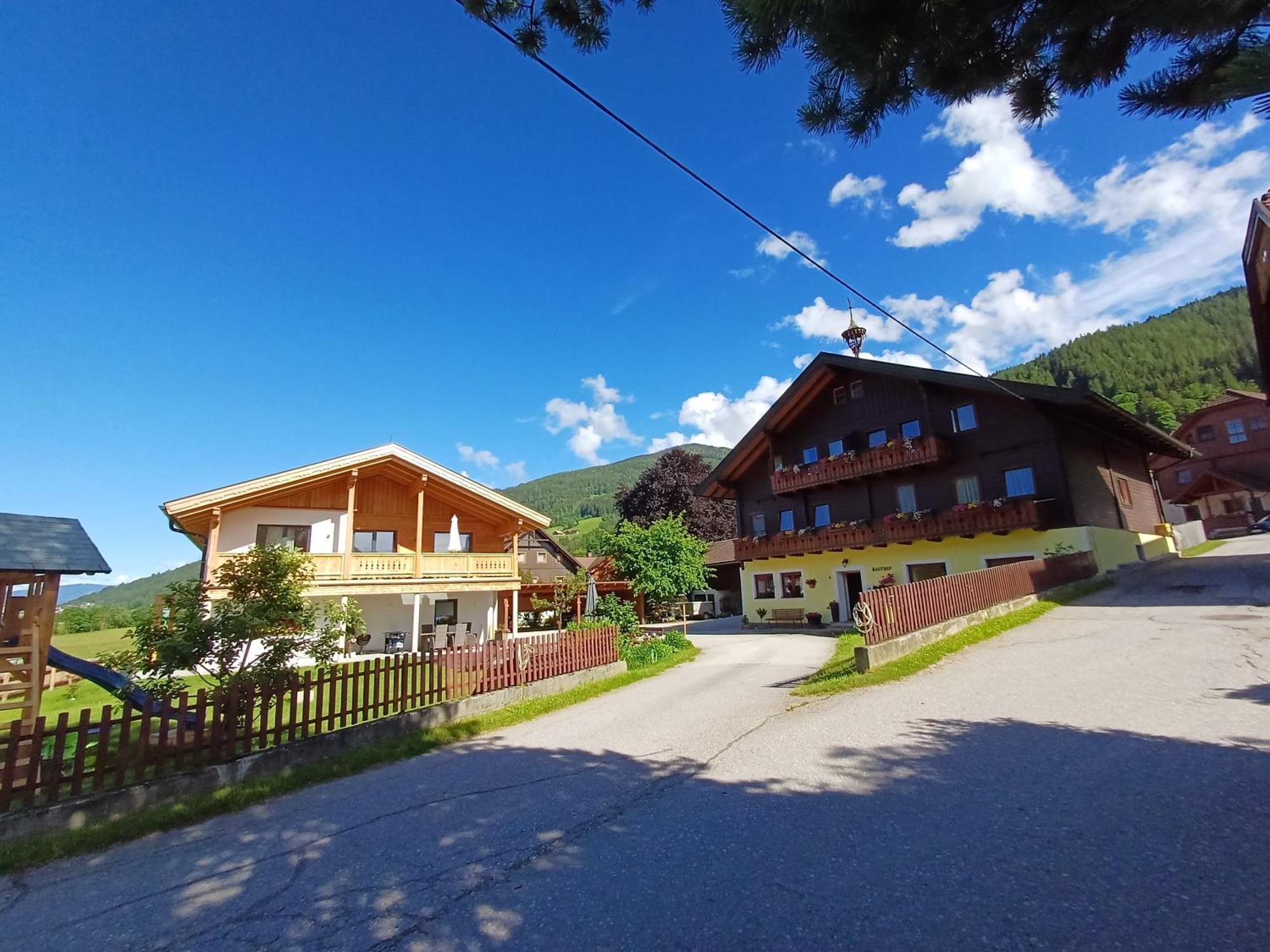 Apartments Haufhof , Haus Im Ennstal Bei Schladming Bagian luar foto